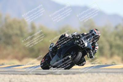 media/Oct-13-2025-Moto Forza (Mon) [[a66d839500]]/2-A Group/Session 4 Turn 7/